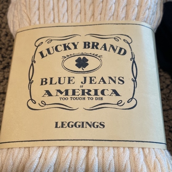 Bundle of 2 Pairs of Lucky Brand Leggings Size XS Navy & Cream- Brand new! - Picture 2 of 7
